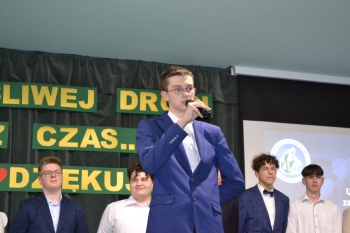 8koniec25-53