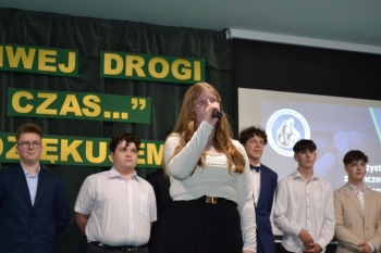 8koniec25-59