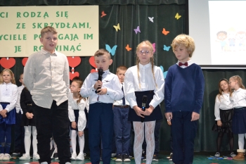 DzNau25-13