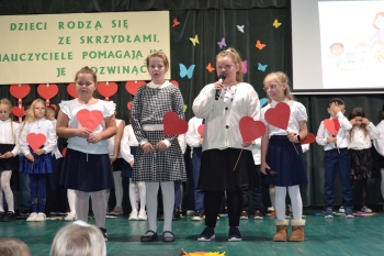 DzNau25-34