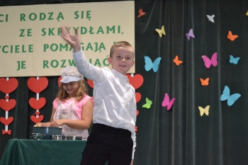 DzNau25-95